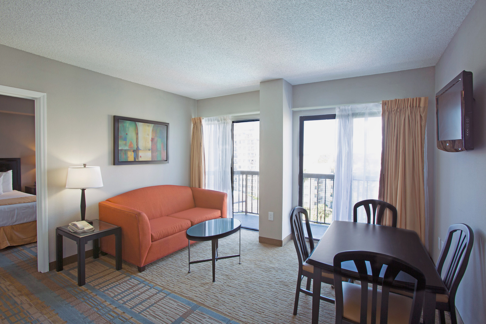 orlando hotels with living room